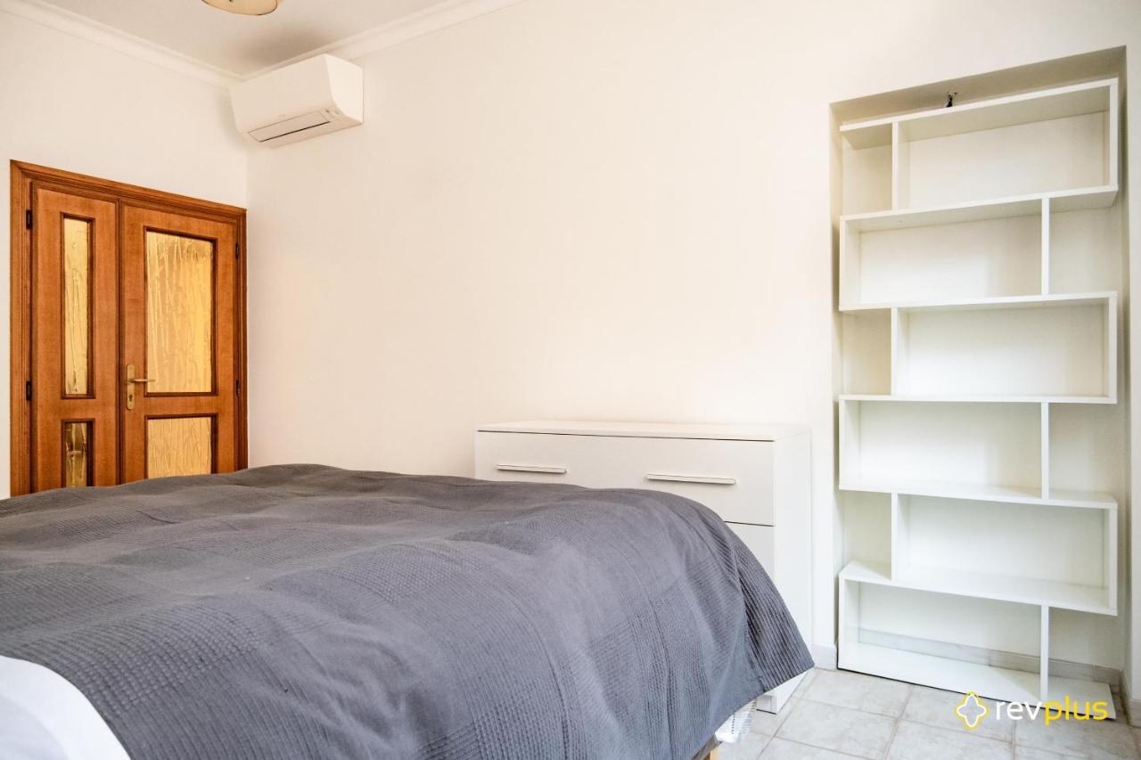 Mecenate Apartment Cavour Рим Екстер'єр фото