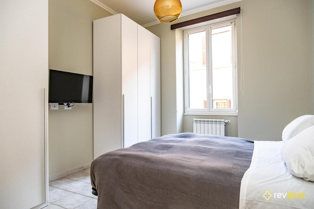 Mecenate Apartment Cavour Рим Екстер'єр фото