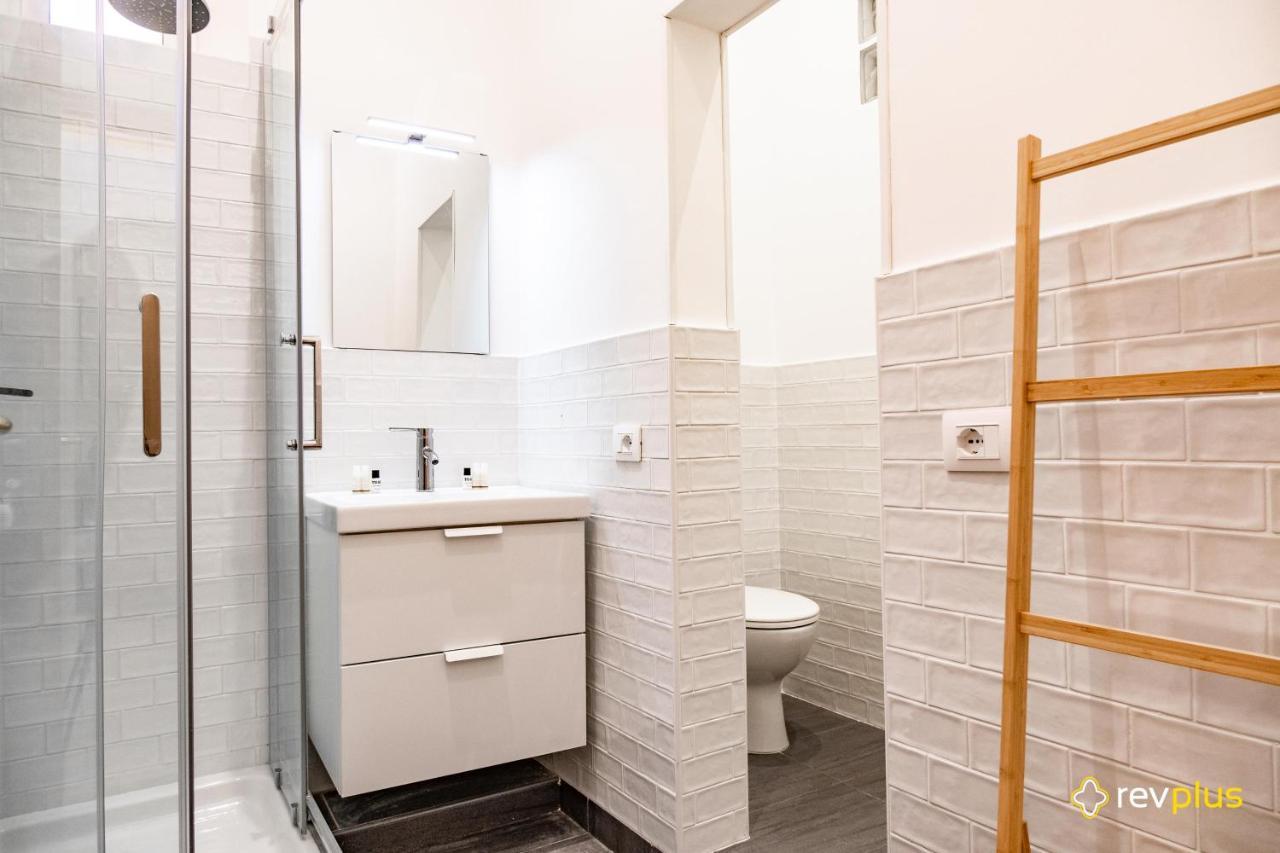 Mecenate Apartment Cavour Рим Екстер'єр фото